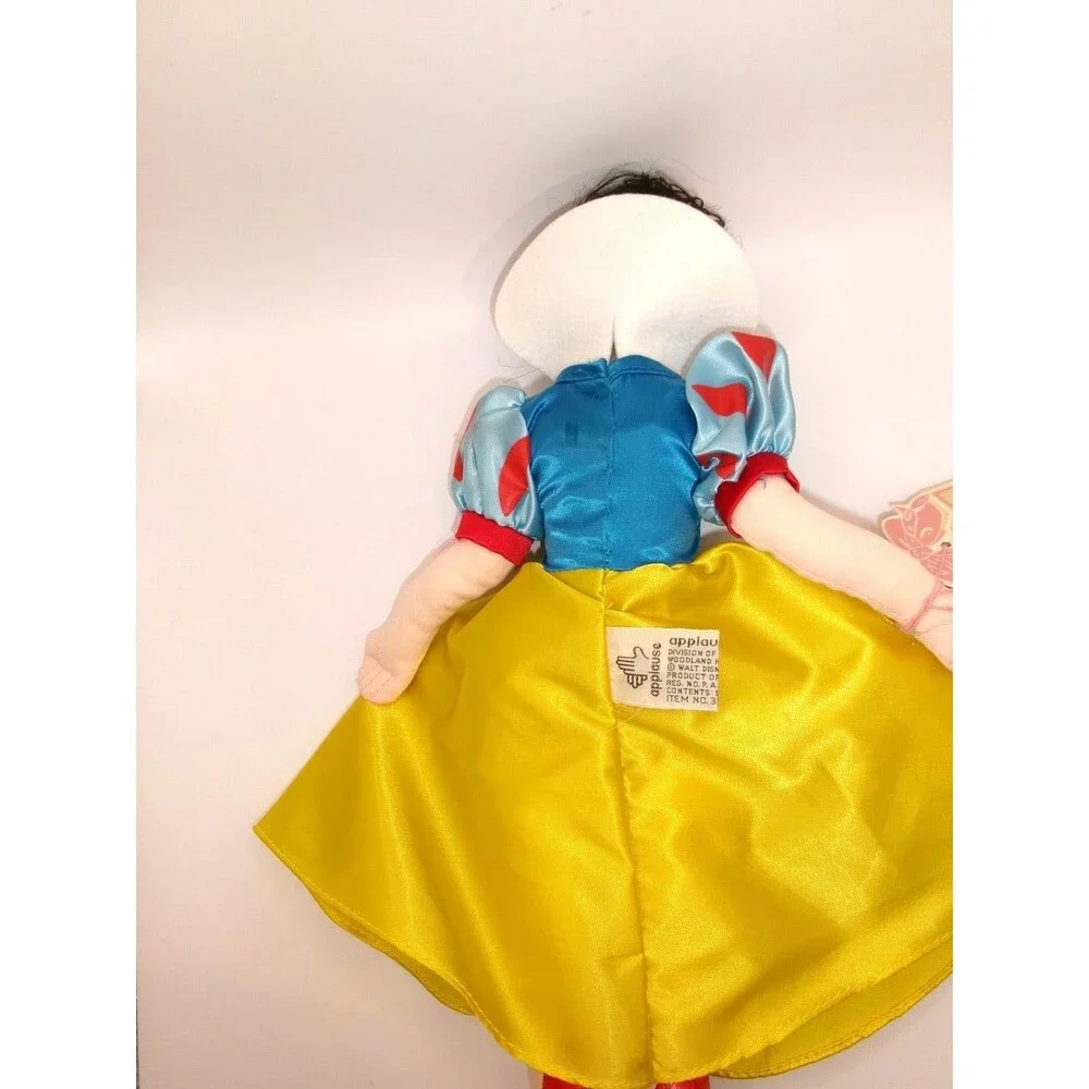 Vintage Applause Piroette Snow White Doll 1980's Vinyl Head Cloth Body 13 in